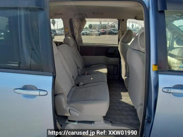 Used 2007 AT toyota noah ZRR75G Image[17]
