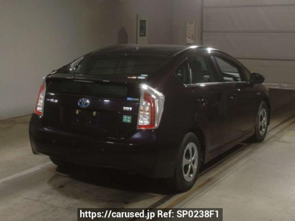 Used 2014 AT toyota prius ZVW30 Image[1]