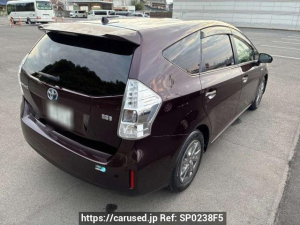 Used 2013 AT toyota prius-alpha ZVW41W Image[1]