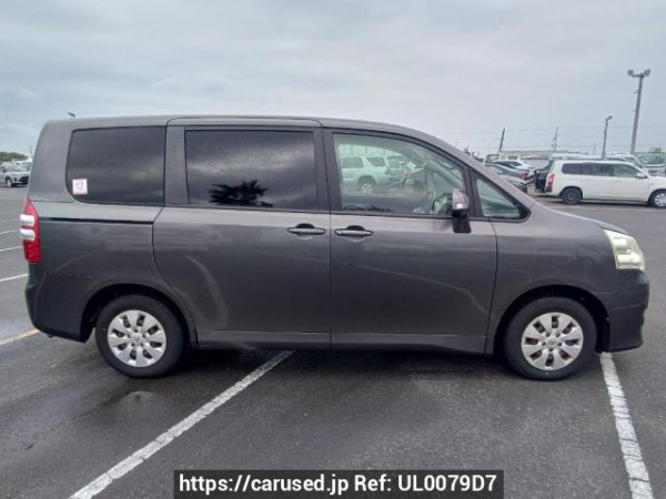 Used 2011 AT toyota noah ZRR70G Image[7]