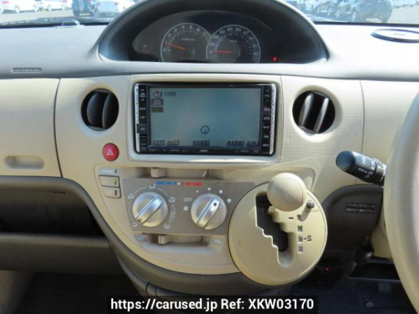 Used 2006 AT toyota sienta NCP81G Image[26]