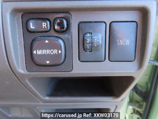 Used 2006 AT toyota sienta NCP81G Image[28]