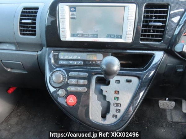 Used 2004 AT toyota wish ZNE10G Image[26]