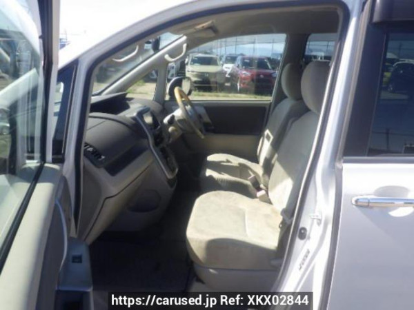 Used 2008 AT toyota noah ZRR70W Image[12]