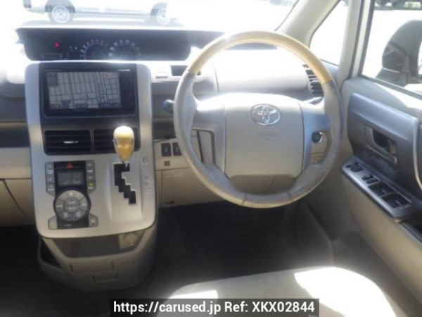 Used 2008 AT toyota noah ZRR70W Image[18]