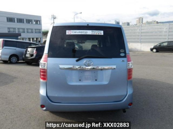 Used 2009 AT toyota noah ZRR70G Image[4]