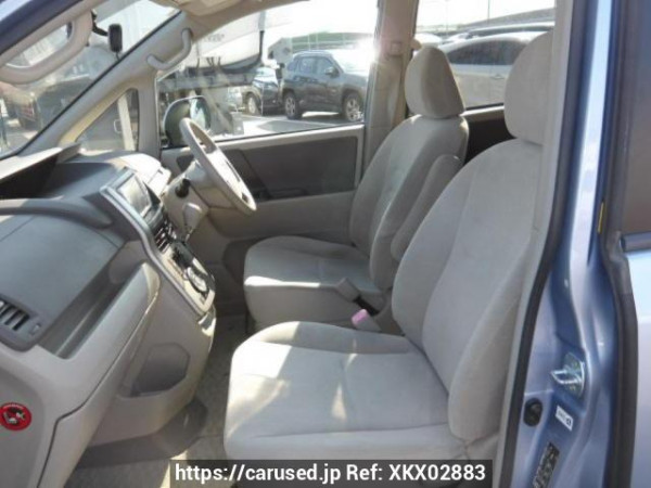 Used 2009 AT toyota noah ZRR70G Image[11]