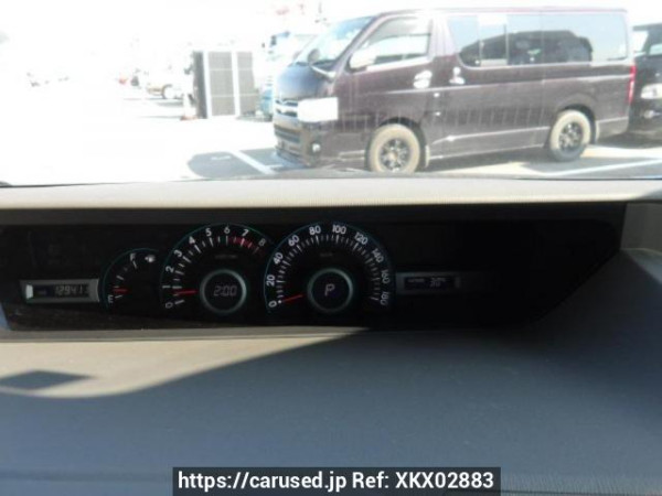 Used 2009 AT toyota noah ZRR70G Image[20]