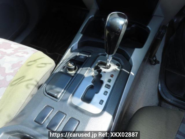 Used 2004 AT toyota hilux-surf TRN210W Image[25]