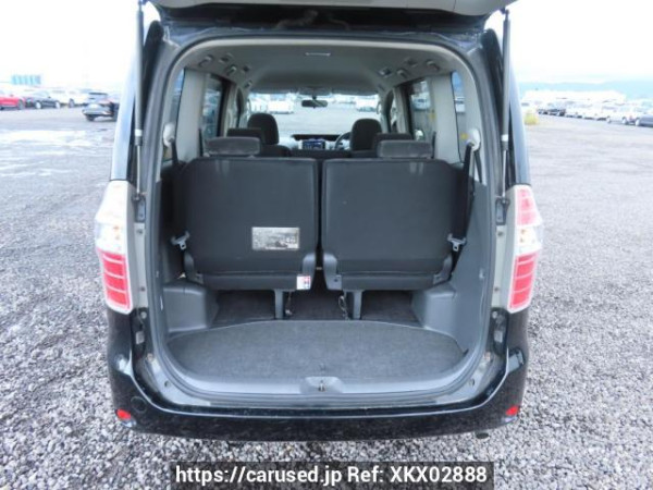 Used 2009 AT toyota noah ZRR70G Image[8]