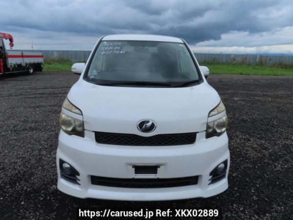 Used 2010 AT toyota voxy ZRR70W Image[1]