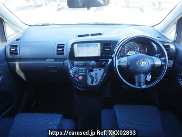 Used 2004 AT toyota wish ZNE10G Image[18]