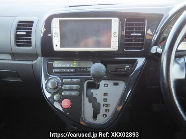 Used 2004 AT toyota wish ZNE10G Image[23]