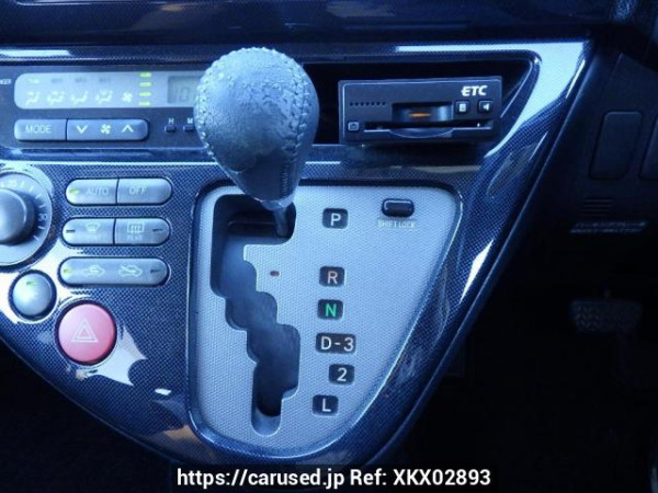 Used 2004 AT toyota wish ZNE10G Image[25]