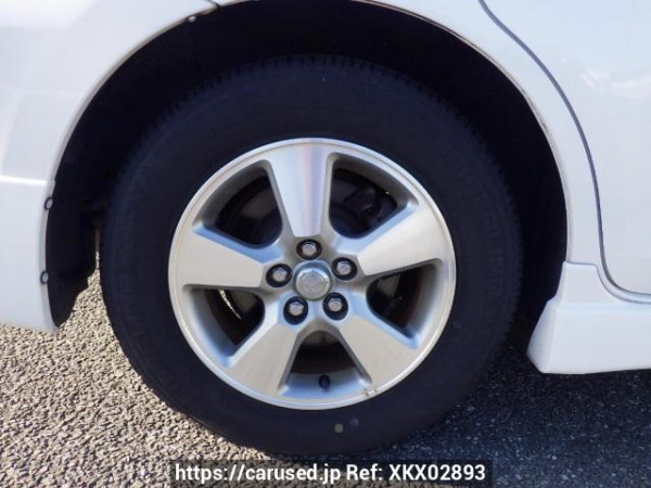 Used 2004 AT toyota wish ZNE10G Image[31]
