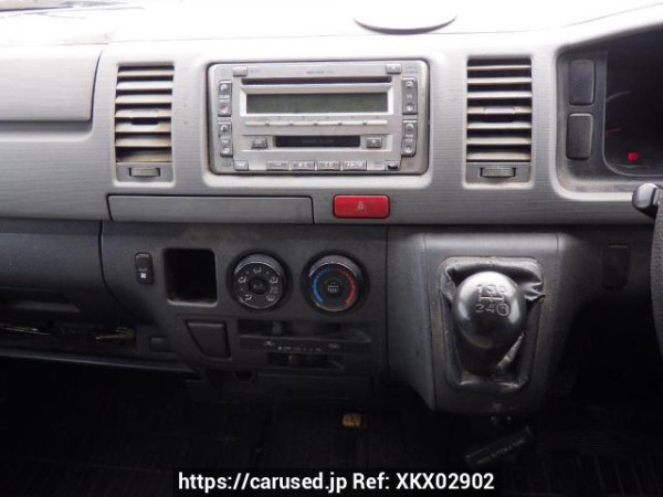 Used 2005 MT toyota hiace-van KDH200V Image[22]