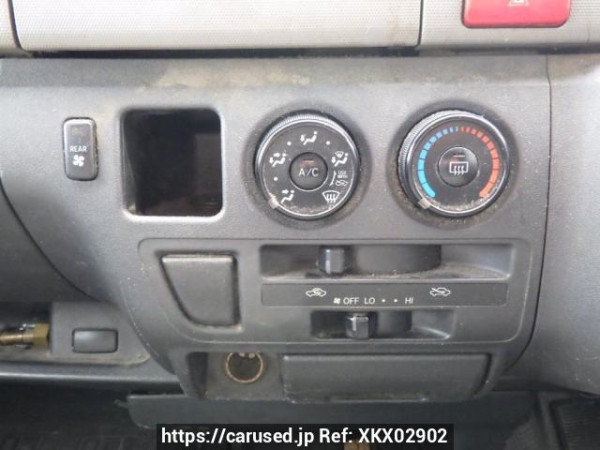 Used 2005 MT toyota hiace-van KDH200V Image[24]