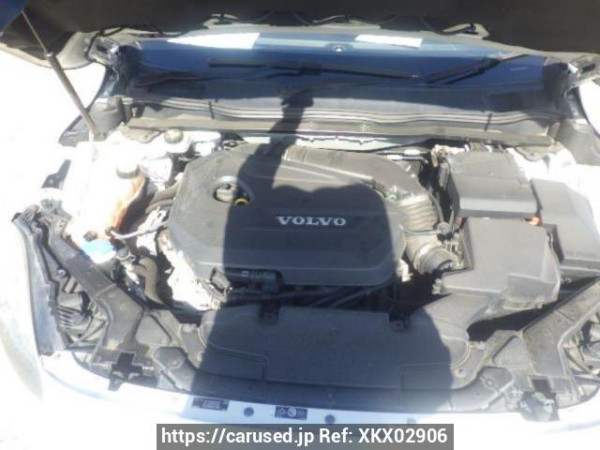 Used 2014 AT volvo v40 MB4164T Image[9]