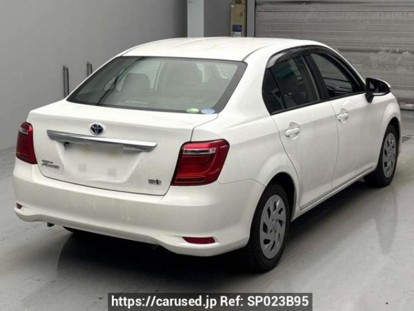 Used 2021 AT toyota corolla-axio NKE165 Image[1]