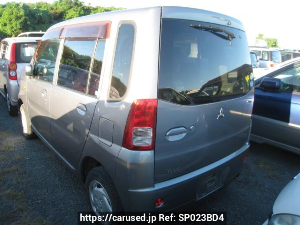 Used 2011 AT mitsubishi toppo H82A Image[1]