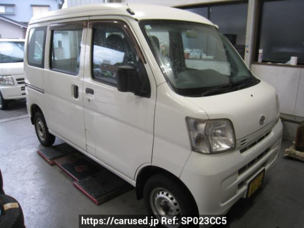 Used 2015 AT daihatsu hijet-cargo S331V Image[0]