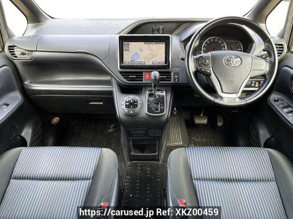 Used 2015 CVT toyota voxy DBA-ZRR80W Image[1]