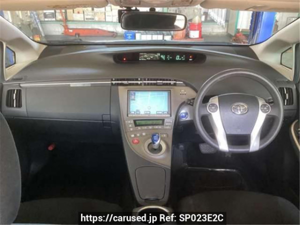 Used 2014 AT toyota prius ZVW30 Image[2]