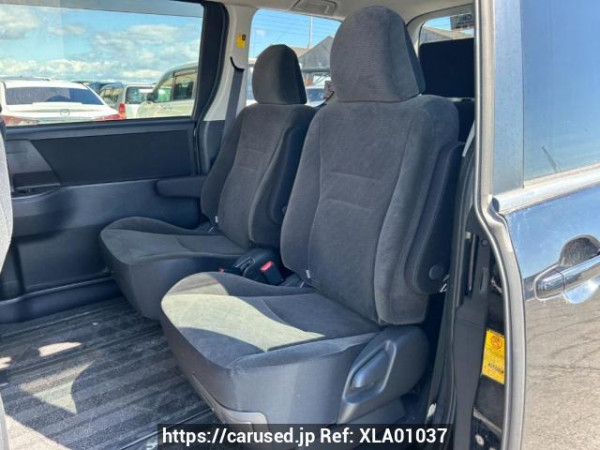 Used 2010 AT toyota noah ZRR70G Image[16]