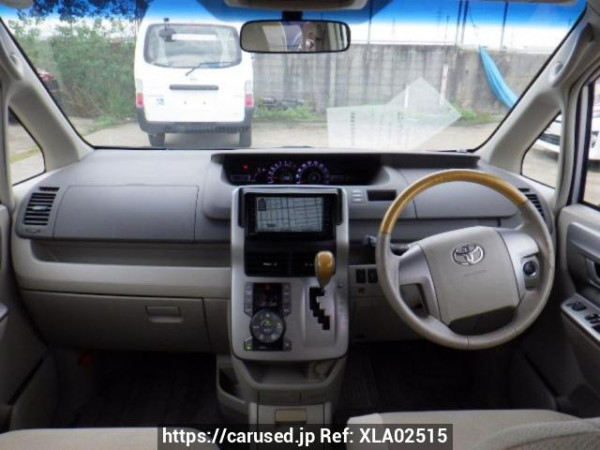 Used 2008 AT toyota noah ZRR70W Image[16]