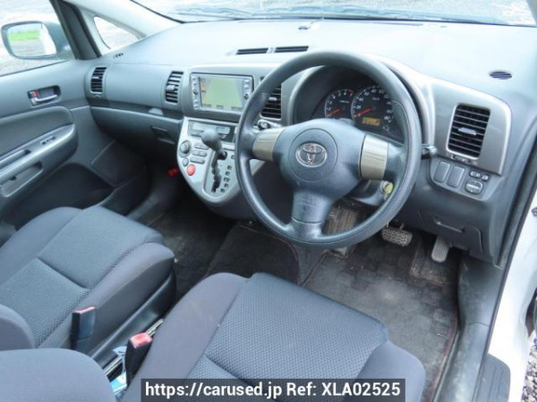 Used 2003 AT toyota wish ZNE10G Image[14]