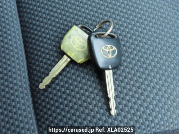 Used 2003 AT toyota wish ZNE10G Image[31]