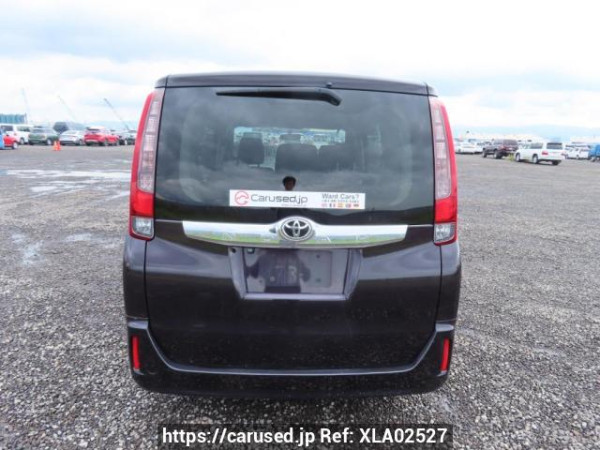 Used 2014 AT toyota noah ZRR80G Image[5]