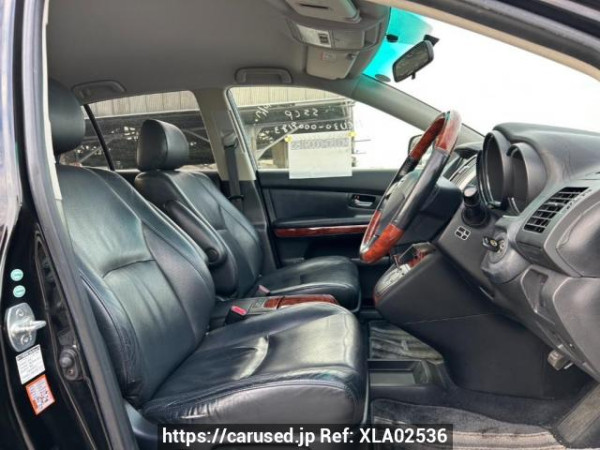 Used 2004 AT toyota harrier MCU30W Image[13]