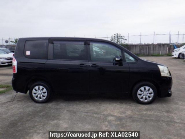 Used 2009 AT toyota noah ZRR70G Image[7]