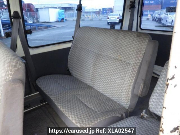 Used 2000 AT toyota hiace-wagon RZH111G Image[16]