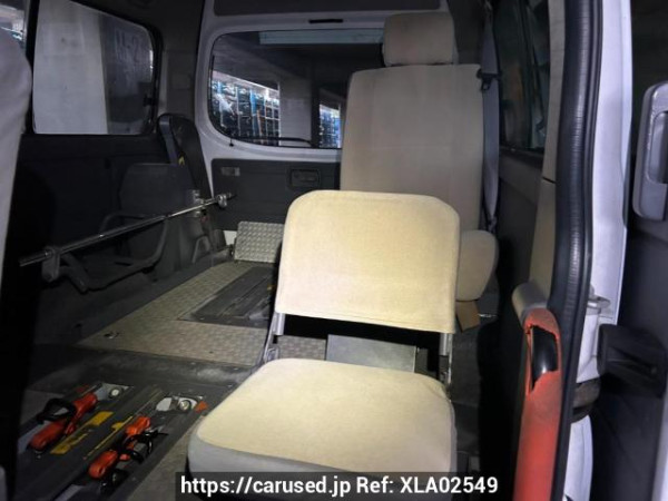 Used 2003 AT nissan caravan-bus DWGE25 Image[15]