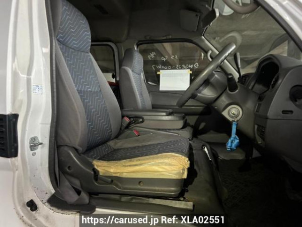 Used 2003 AT nissan caravan-bus DWGE25 Image[12]