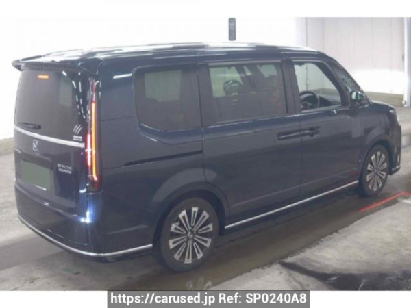 Used 2023 AT honda step-wgn RP6 Image[1]