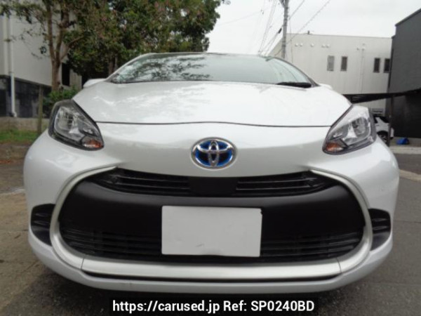 Used 2023 AT toyota aqua MXPK11 Image[2]
