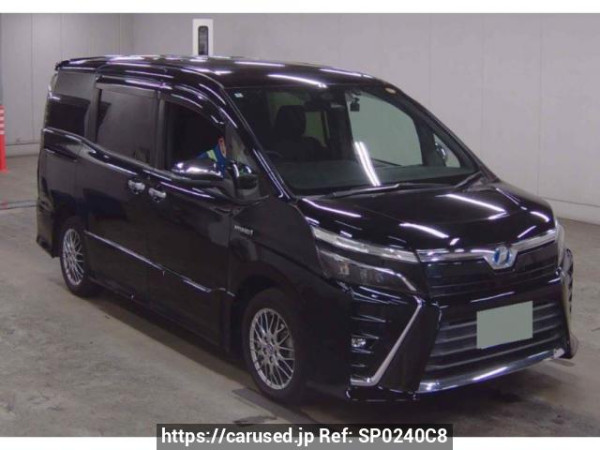 Used 2018 AT toyota voxy ZWR80W Image[0]