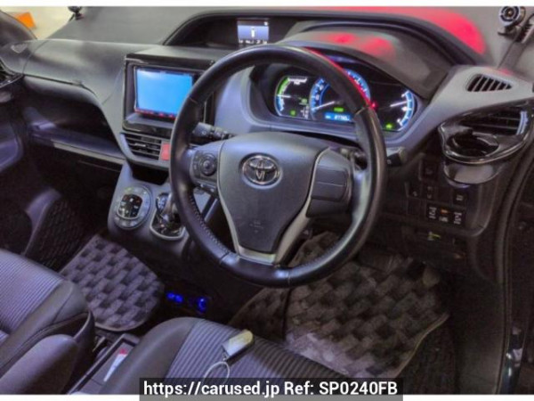 Used 2016 AT toyota voxy ZWR80W Image[2]