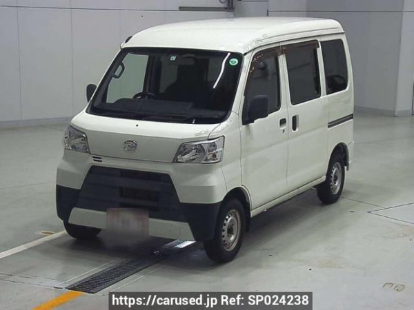 Used 2018 MT daihatsu hijet-cargo S321V Image[0]