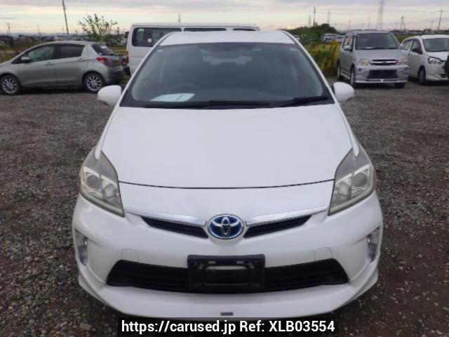 Buy Used 2013 Toyota Prius ZVW30 (XLB03554) - Carused.jp