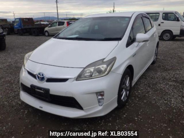 Used 2013 AT toyota prius ZVW30 Image[2]