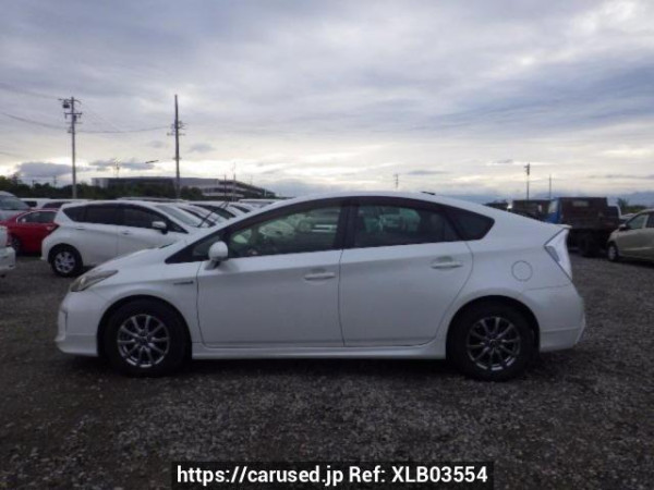 Used 2013 AT toyota prius ZVW30 Image[3]