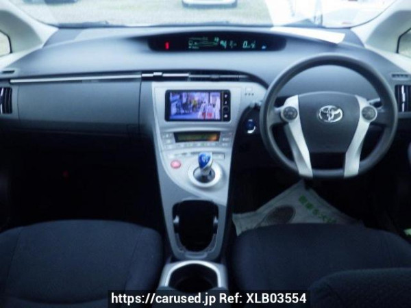 Used 2013 AT toyota prius ZVW30 Image[17]