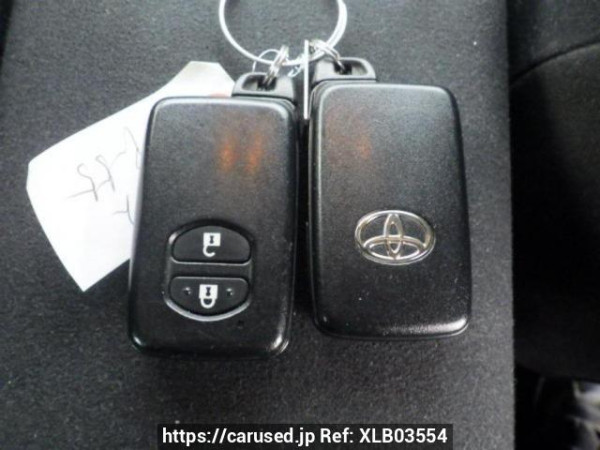 Used 2013 AT toyota prius ZVW30 Image[36]