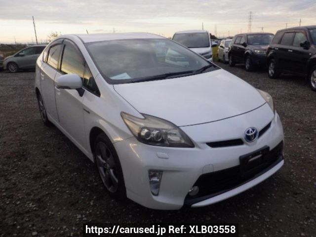 Buy Used 2012 Toyota Prius ZVW30 (XLB03558) - Carused.jp