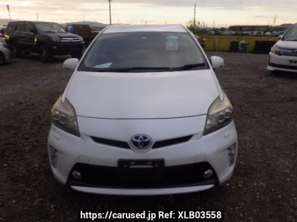 Used 2012 AT toyota prius ZVW30 Image[1]
