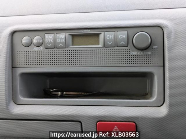 Used 2006 AT toyota hiace-van KDH205V Image[27]